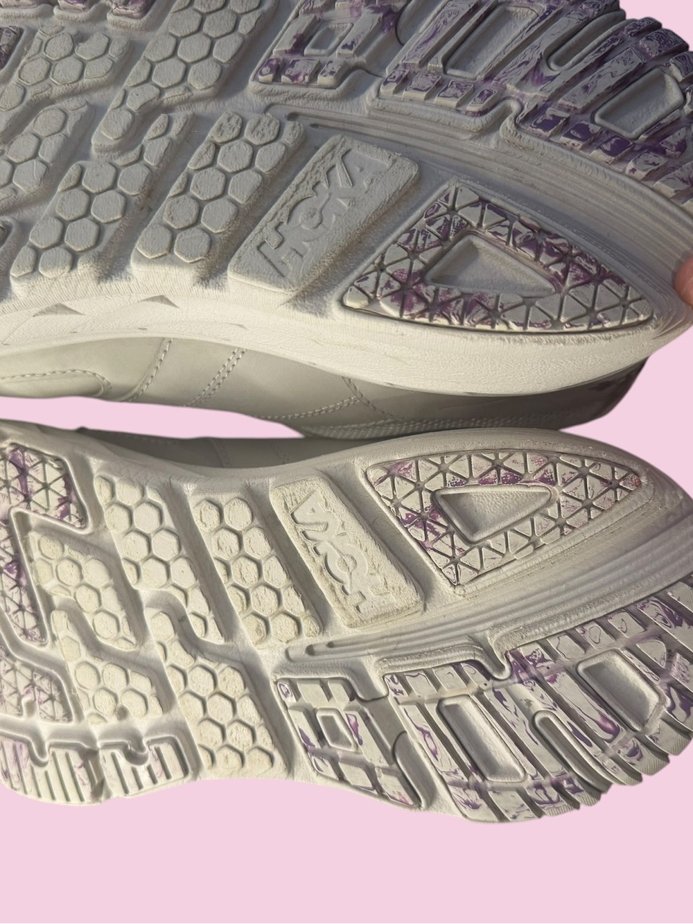 🌸🎀🌸HOKA🎀Bondi Limited Edition Floral Embroidered Sneakers🎀WMN’S 12🎀Like New!🌸🎀🌸 - Picture 5 of 7